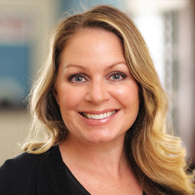 Amanda Moore Headshot