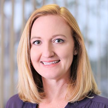Amy Smith Headshot